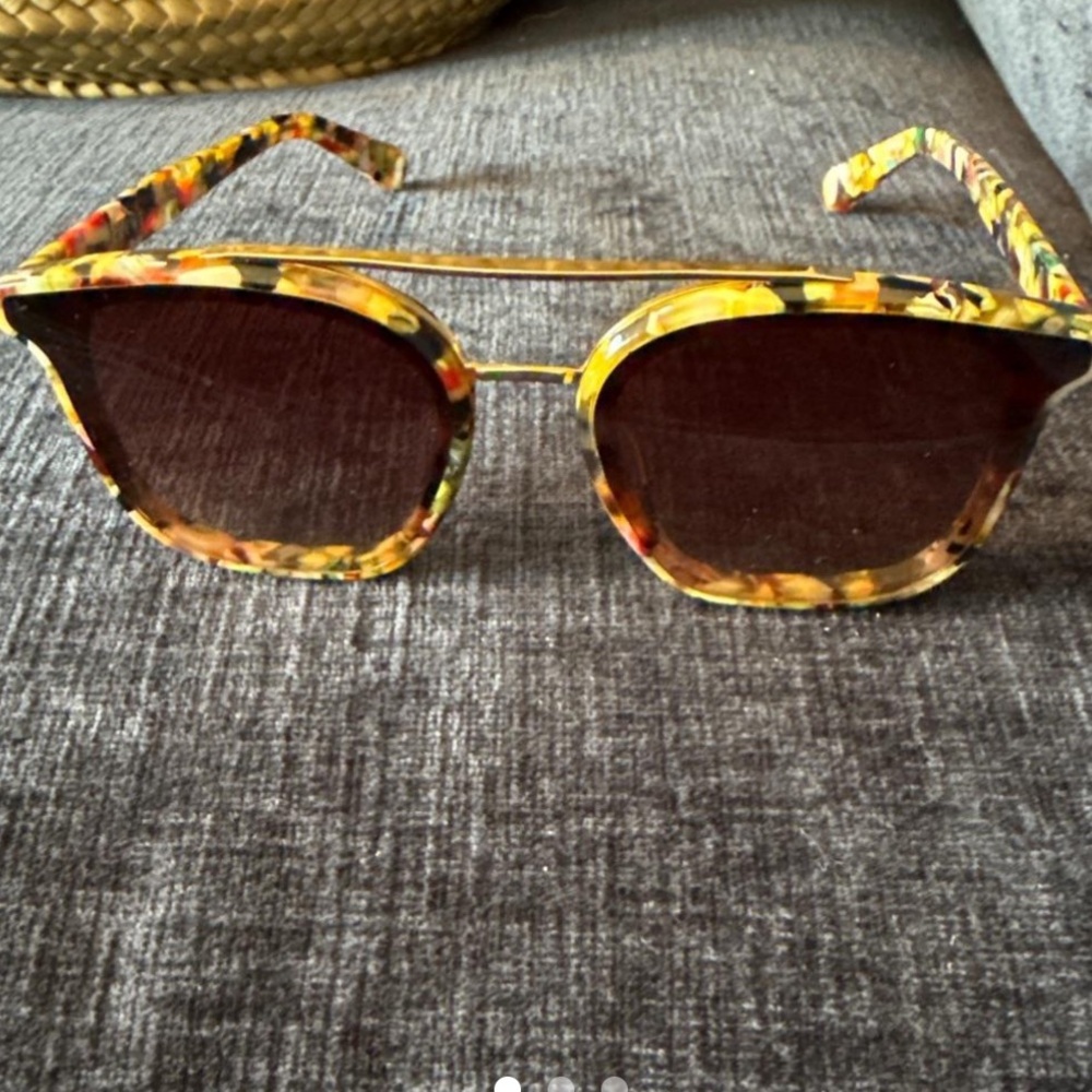 NEW KREWE Sunglasses Coliseum Nylon in Canary 18K.  
RETAIL $355